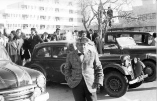 соц-ретропарад-Албена-февр1973-хлОрлов-1.jpg
