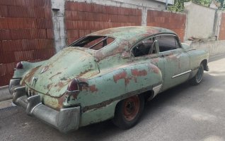 амер-Кади-1949 Серия 61 Седанет-Ли-реставрация-2.jpg