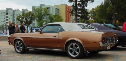 амер-Мустанг-1972-Кабрио-СтЗагора.jpg