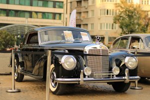 парад-Сф-немска-300с купе.jpg