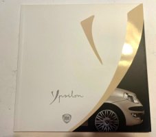 Lancia-Ypsilon Y-2004-Brochure-2.jpg