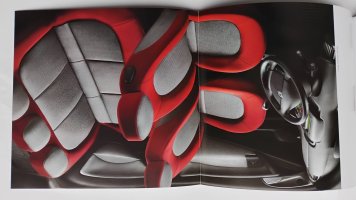 Lancia-Ypsilon Y-2004-Brochure-10.jpg