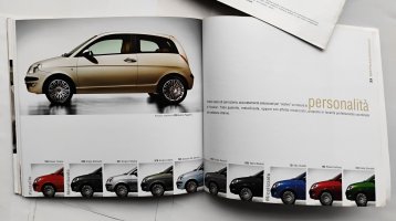 Lancia-Ypsilon Y-2004-Brochure-12.jpg