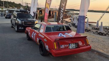 амер-Бургас парад-Олдс-Наскар-2.jpg